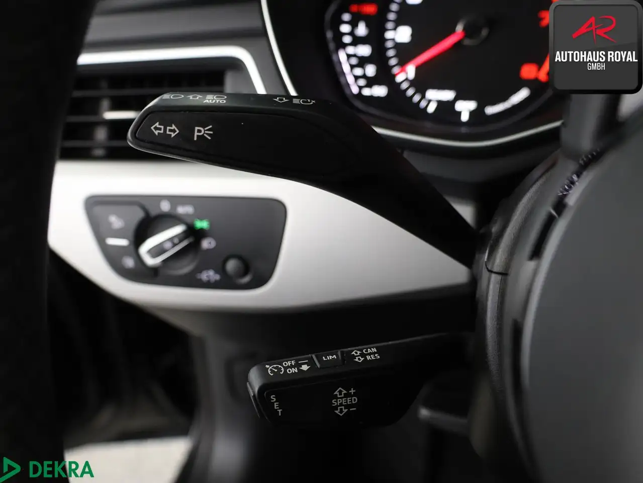 Audi A4 Avant 35 TFSI S LINE 18ZOLL KEYLESS,CARPLAY, миниатюра 15