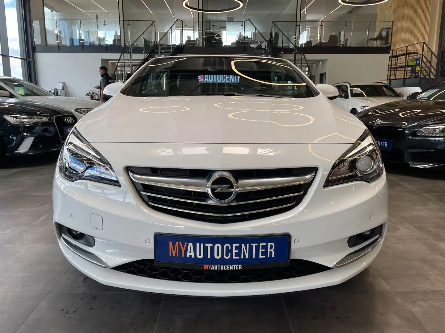 Opel Cascada Innovation ecoFlex *NAVI*TEMPOMAT*BI-XEN Weiß - 2