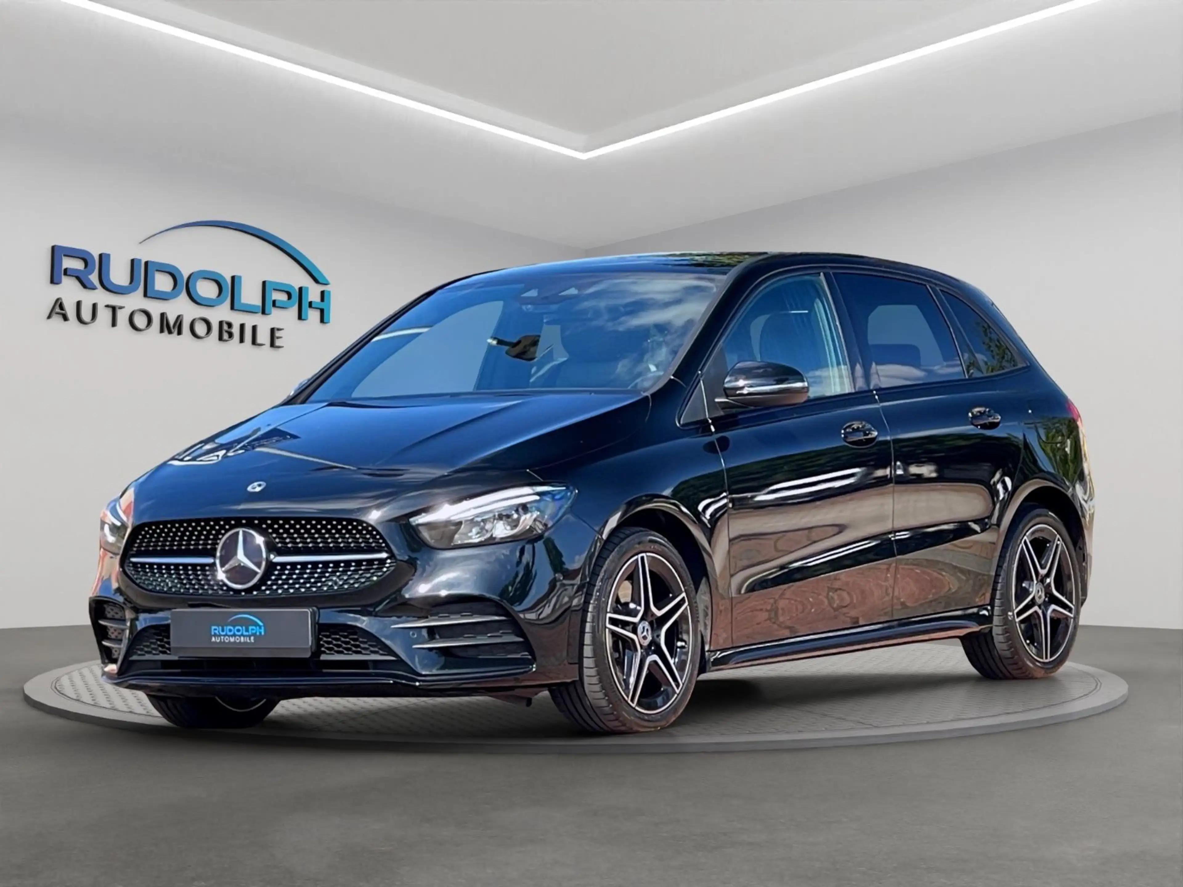 Mercedes-Benz B 250 e AMG PANORAMA LEDER 1.Hd. GARANTIE — photo 3