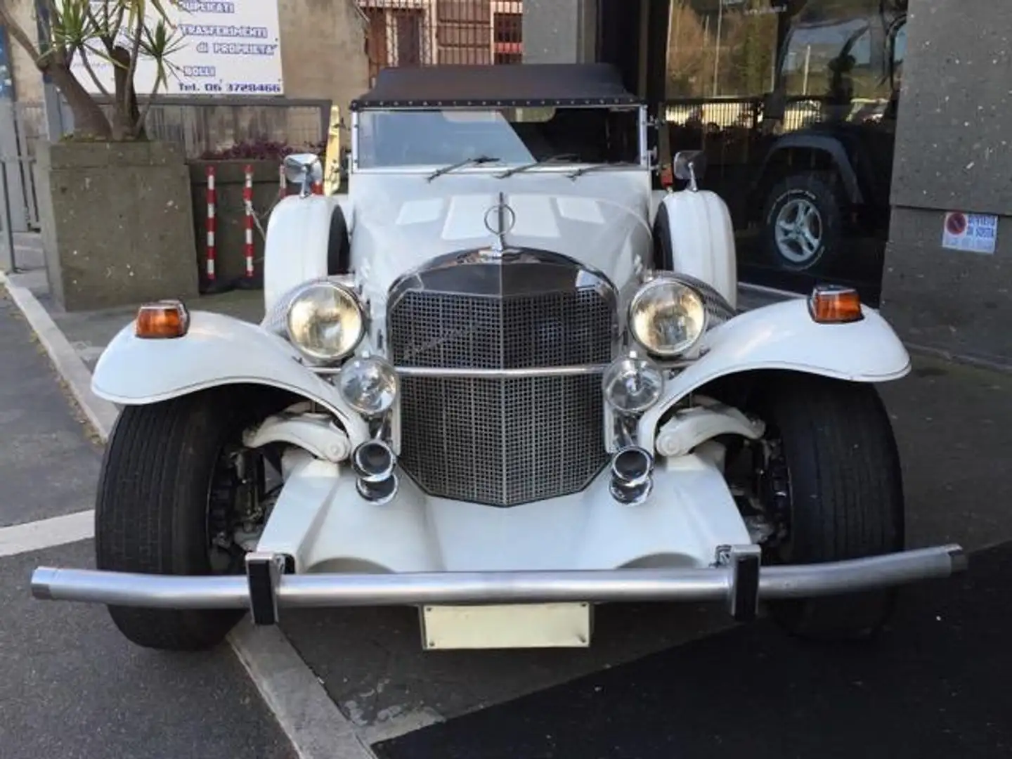 Oldtimer Excalibur Phaetom III s Weiß - 2