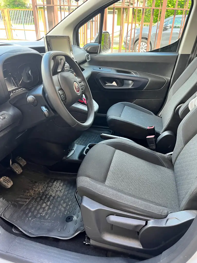 Fiat Doblo 1500 diesel Bianco - 1