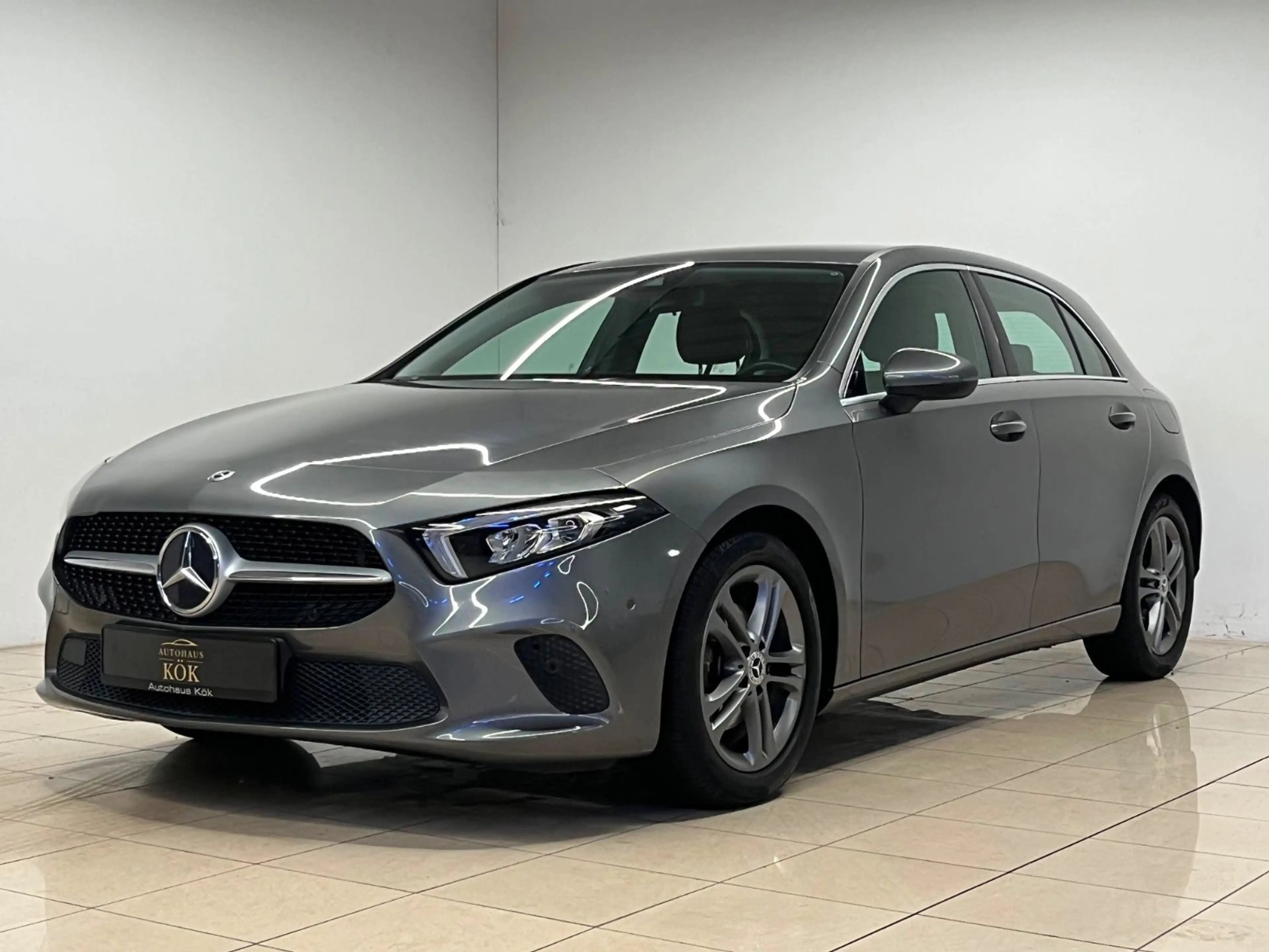 Mercedes-Benz A 180 RFK PDC Tempomat VirtualCockpit Progressiv — photo 2
