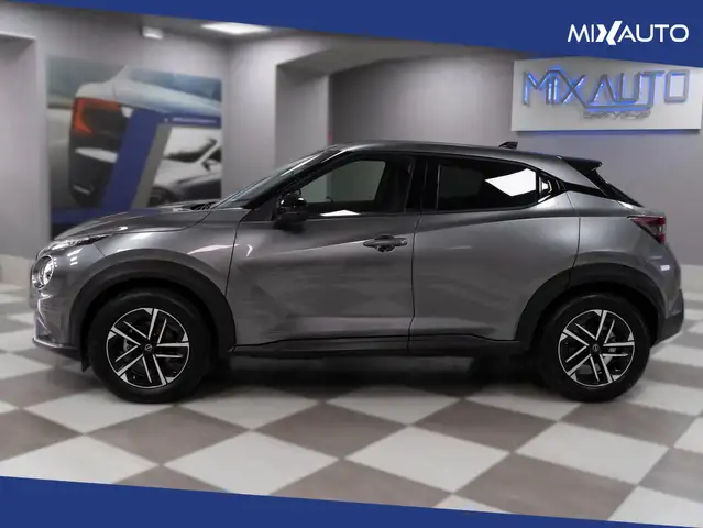 Nissan Juke view 3