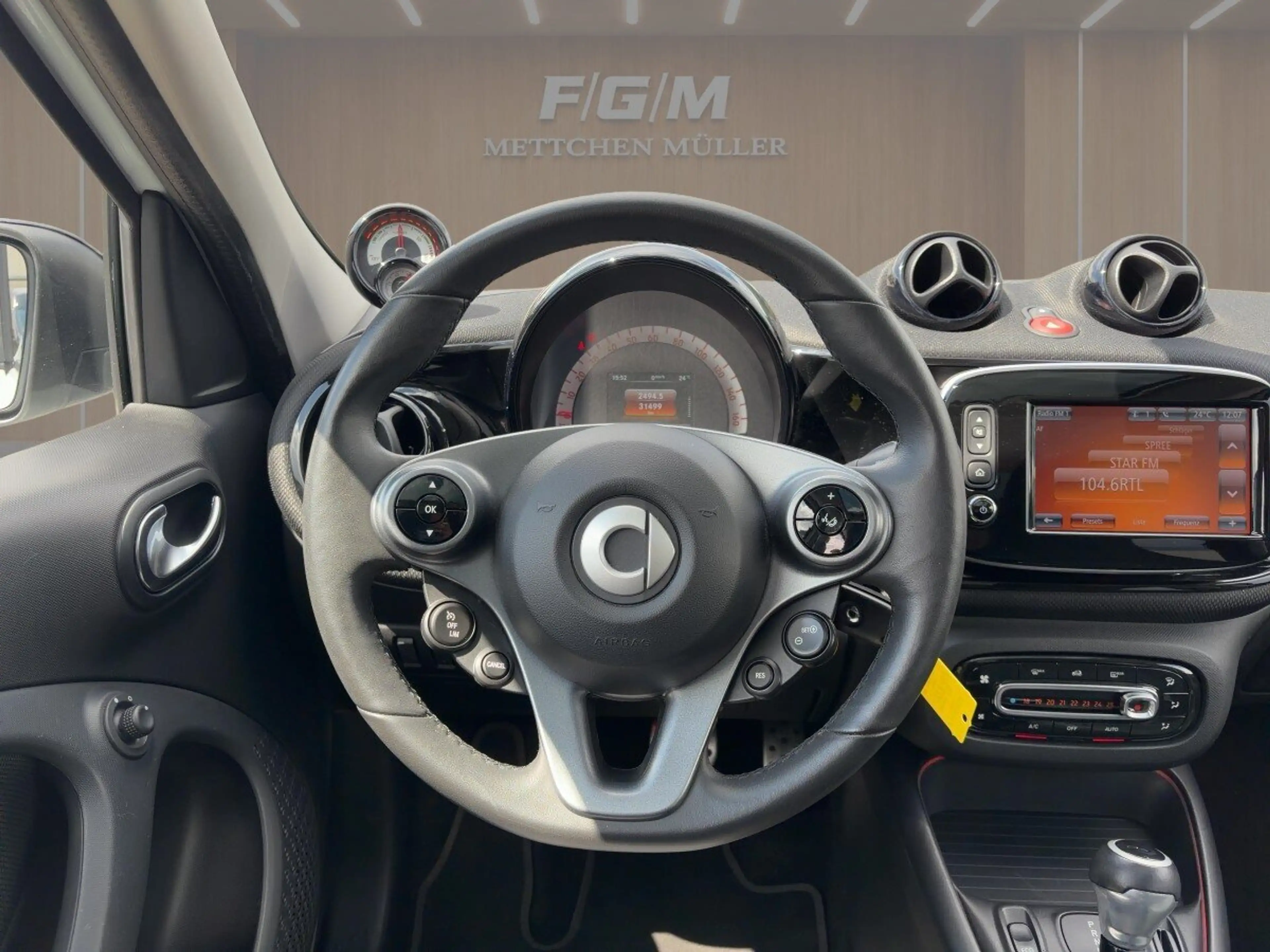 smart forFour smart EQ forfour EditionOne LED/Pano/22.KW/R-Kamera/Ambien. — photo 9