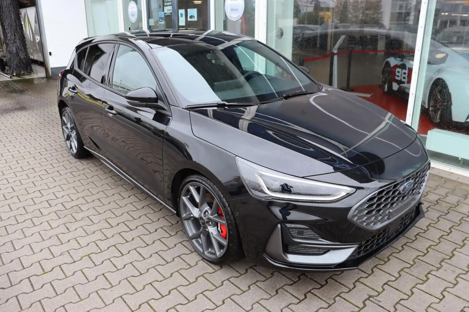 Ford Focus ST X 2.3 Pano B&O 4,99% FIN* mgl. AHK Negru - 2