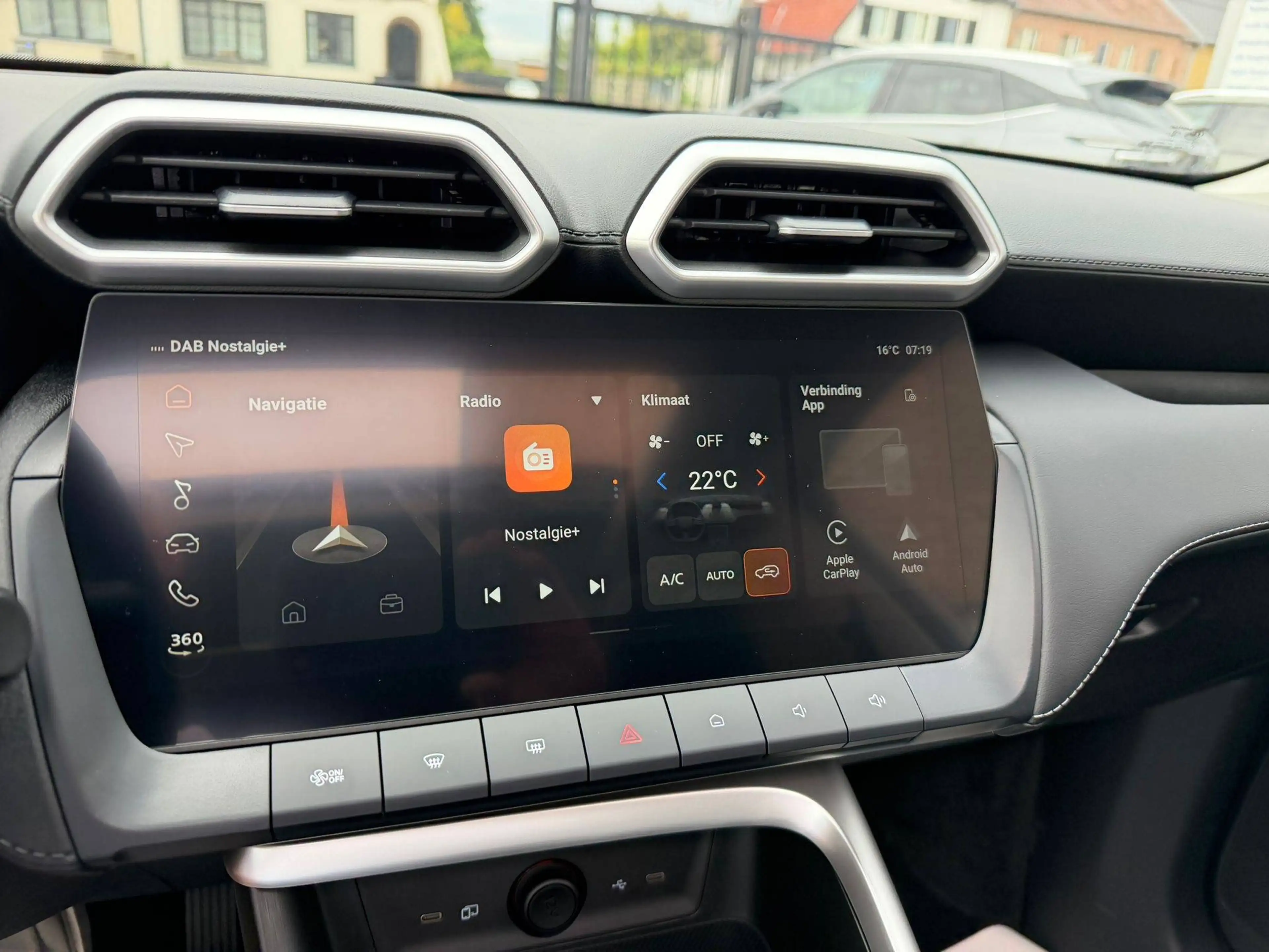 MG ZS Hybrid+ 1.5 Luxury 197PK PANO 7J/FABRIEKSWAARBORG NIEUW 0KM — photo 17