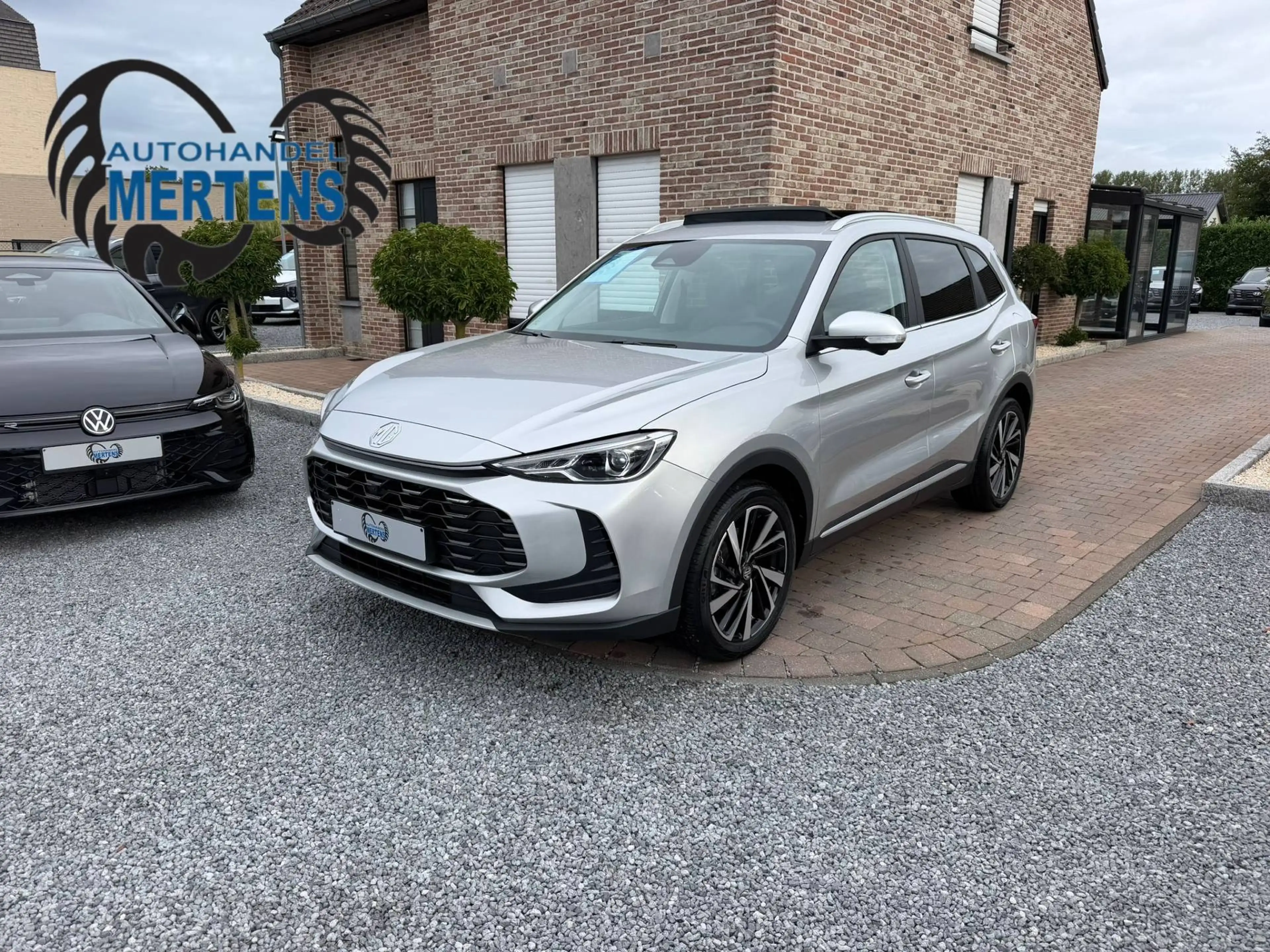 MG ZS Hybrid+ 1.5 Luxury 197PK PANO 7J/FABRIEKSWAARBORG NIEUW 0KM