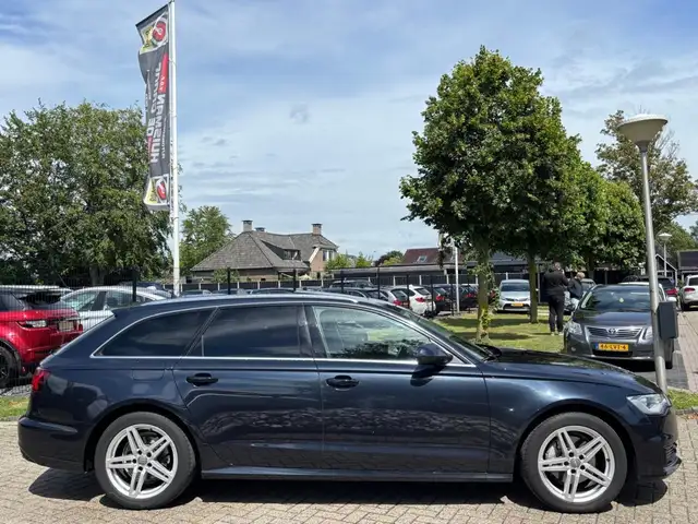 Audi A6 view 5