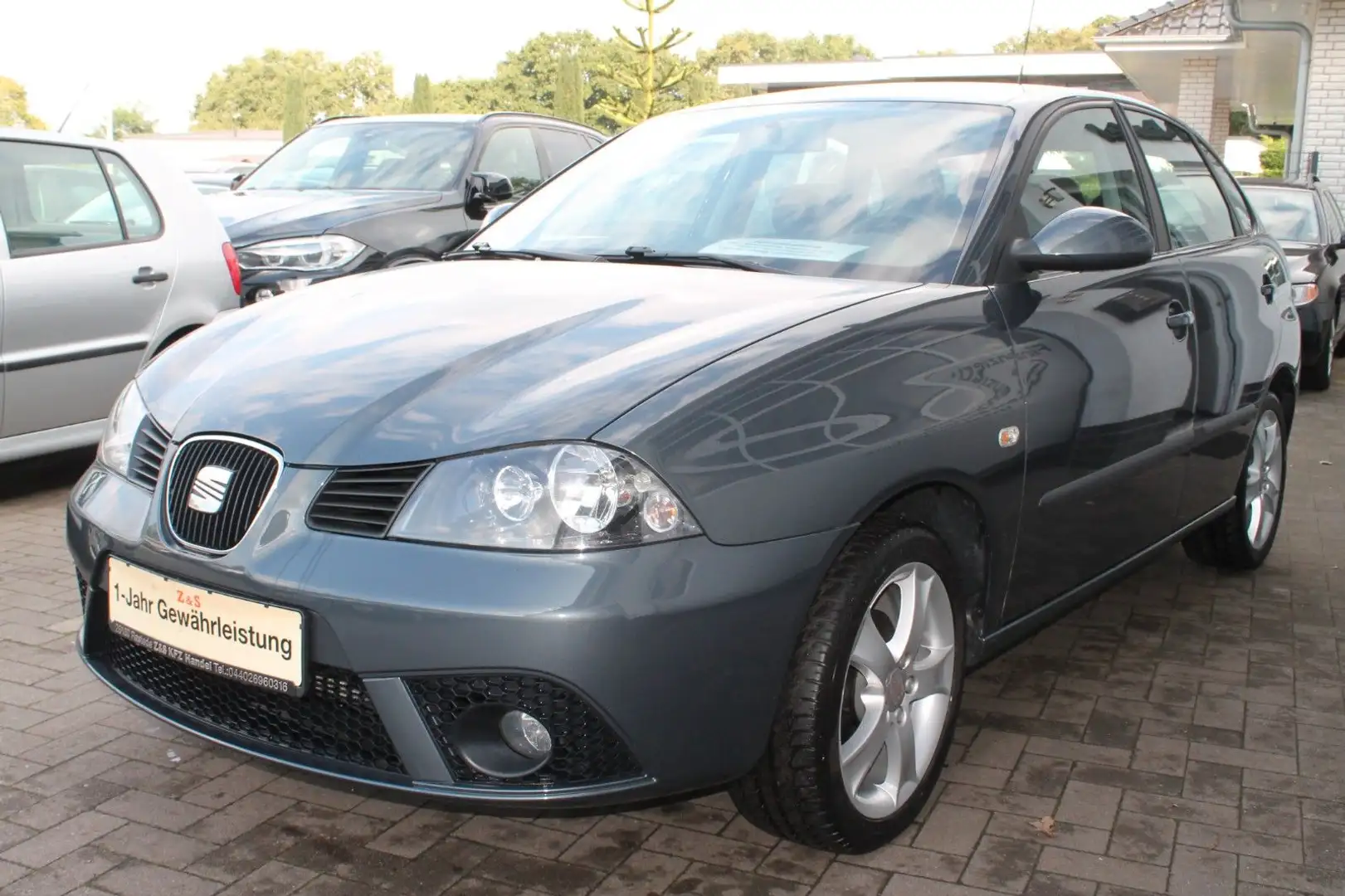 SEAT Ibiza Sport Edition *TÜV-NEU* Grau - 2