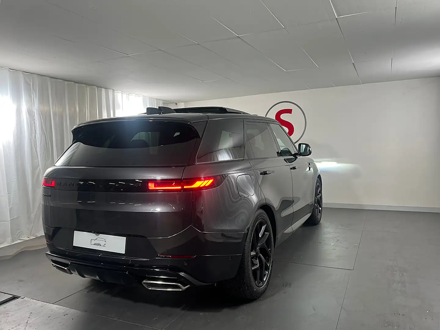 Land Rover Range Rover Sport P550e PHEV AWD Autobiography Aut. | Auto Stahl ... Grau - 2