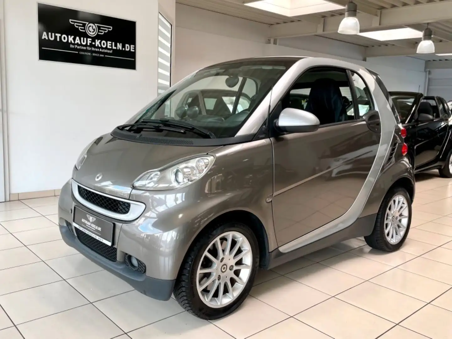 smart forTwo fortwo coupe CDI/Servolenkung/Klima/Alus/Euro5 Szary - 1