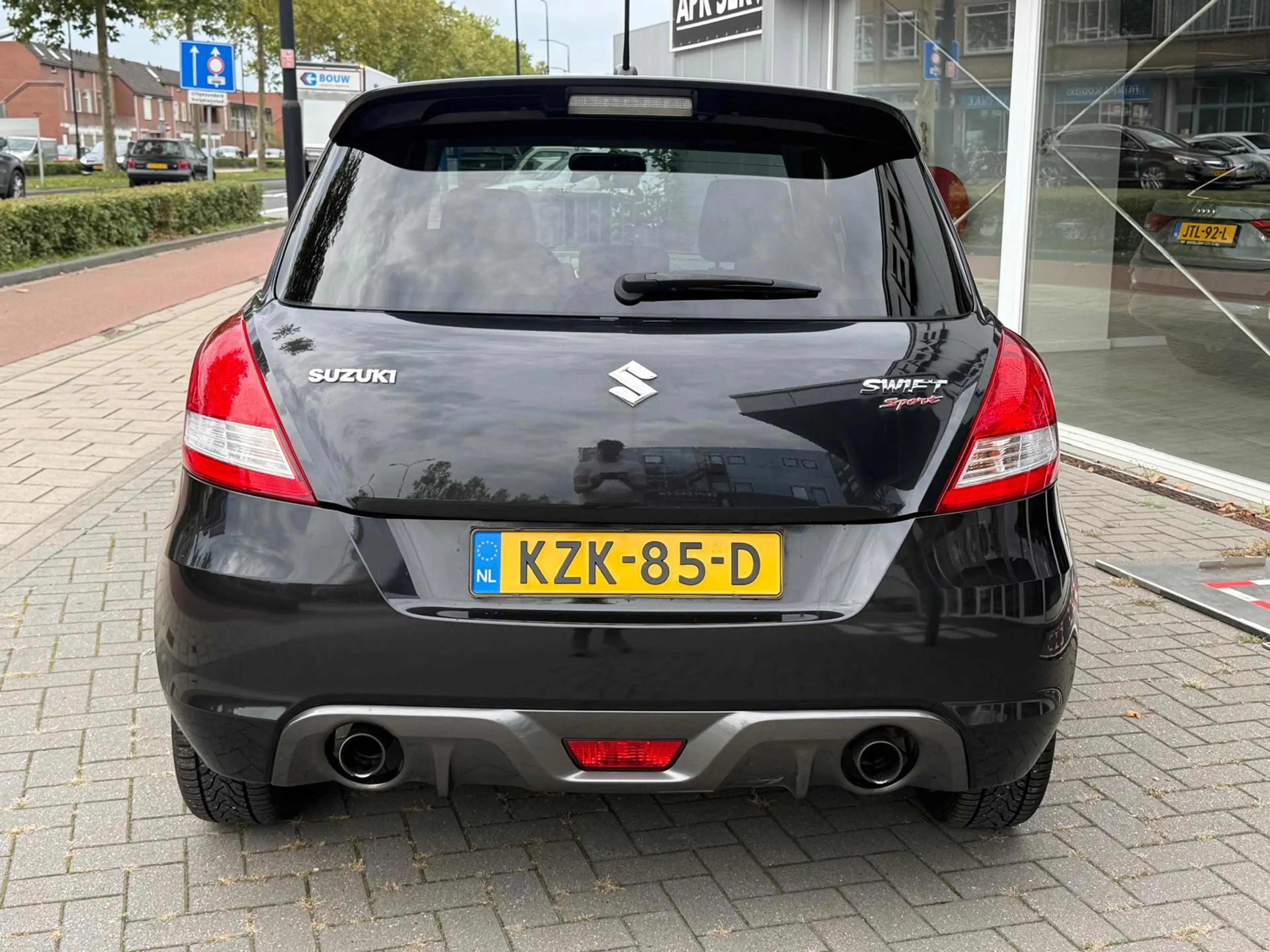 Suzuki Swift 1.6 Sport - 5 Deurs — photo 5