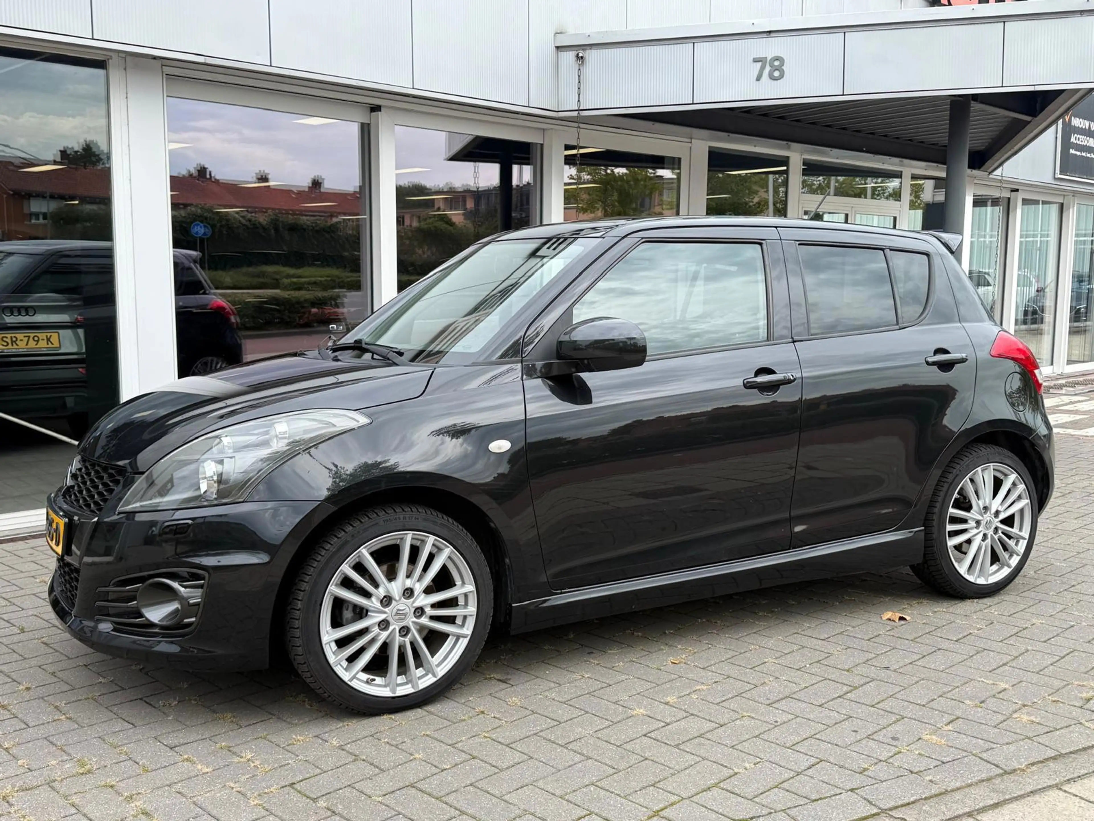 Suzuki Swift 1.6 Sport - 5 Deurs — photo 2