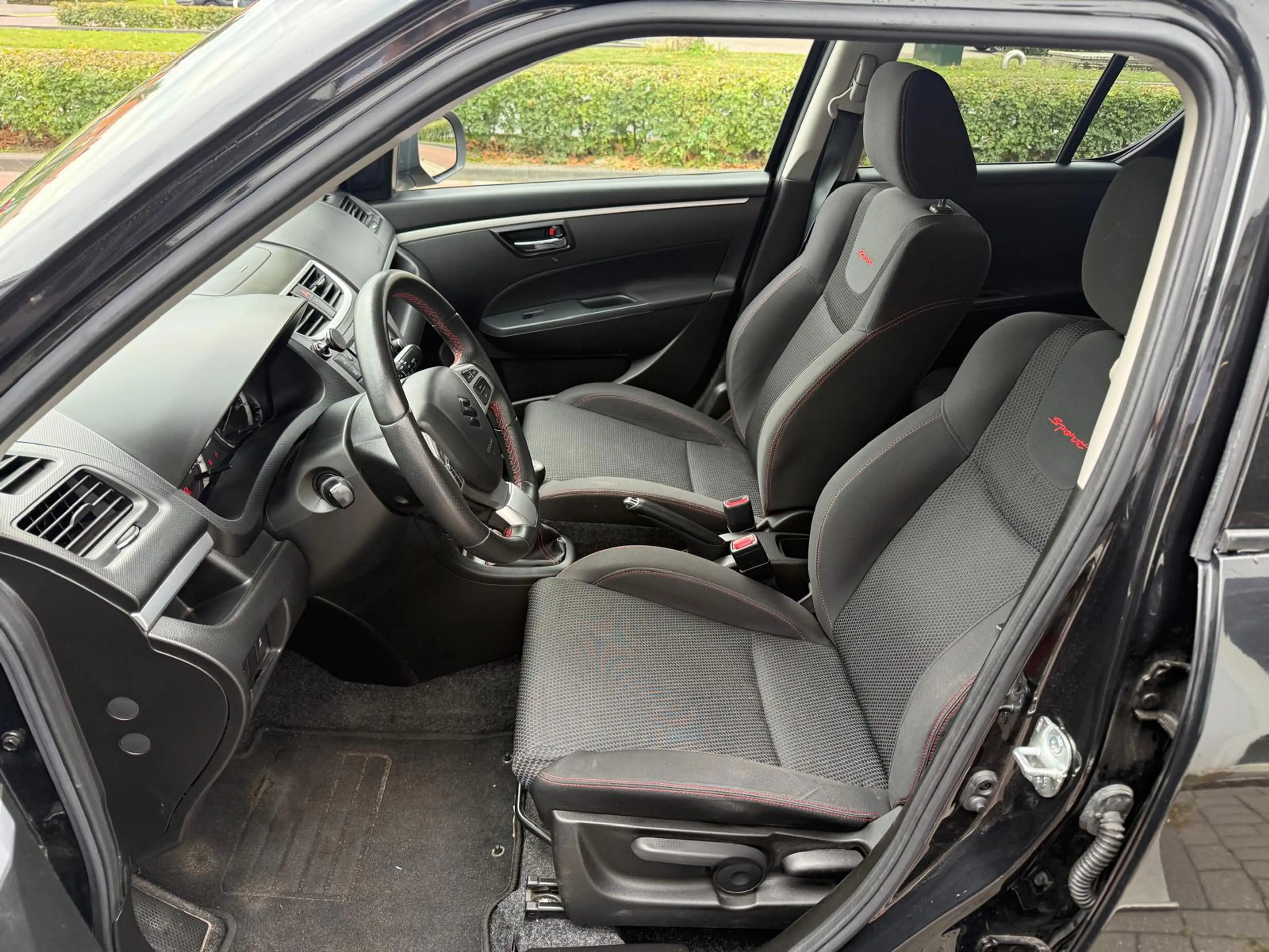 Suzuki Swift 1.6 Sport - 5 Deurs — photo 14