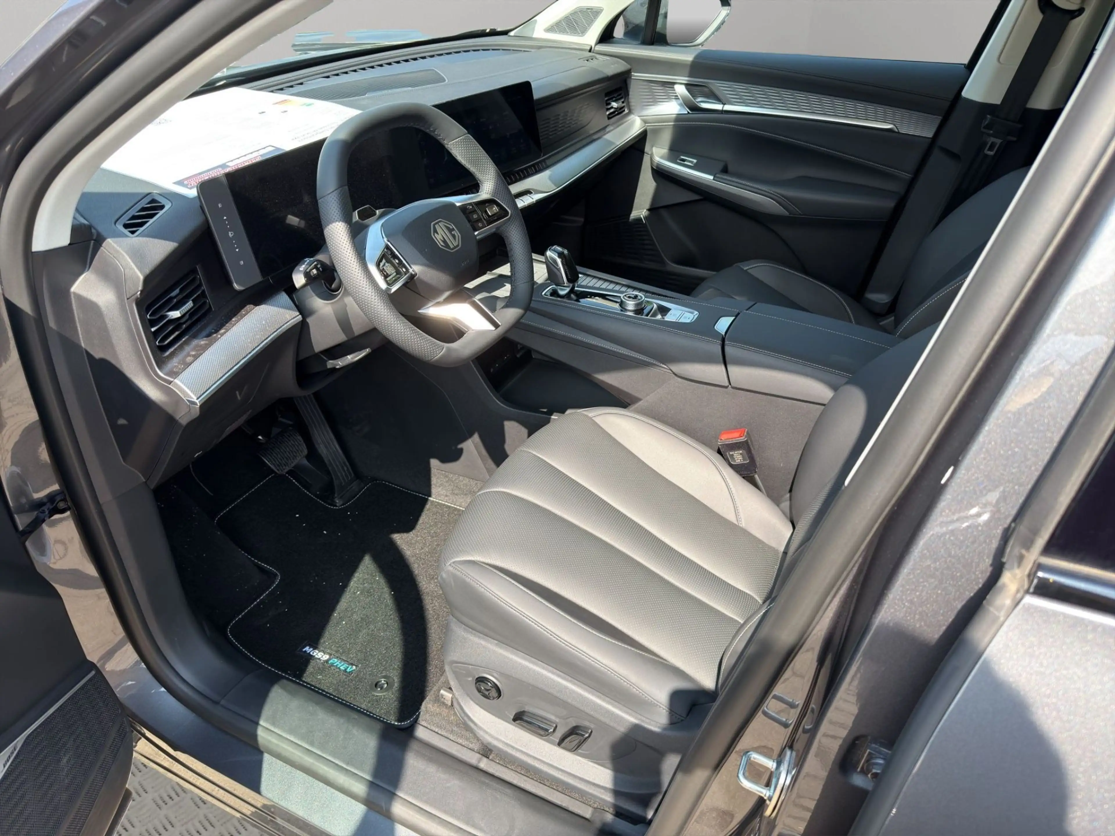 MG MGS9 Premium+BESTELLFAHRZEUG+ — photo 7