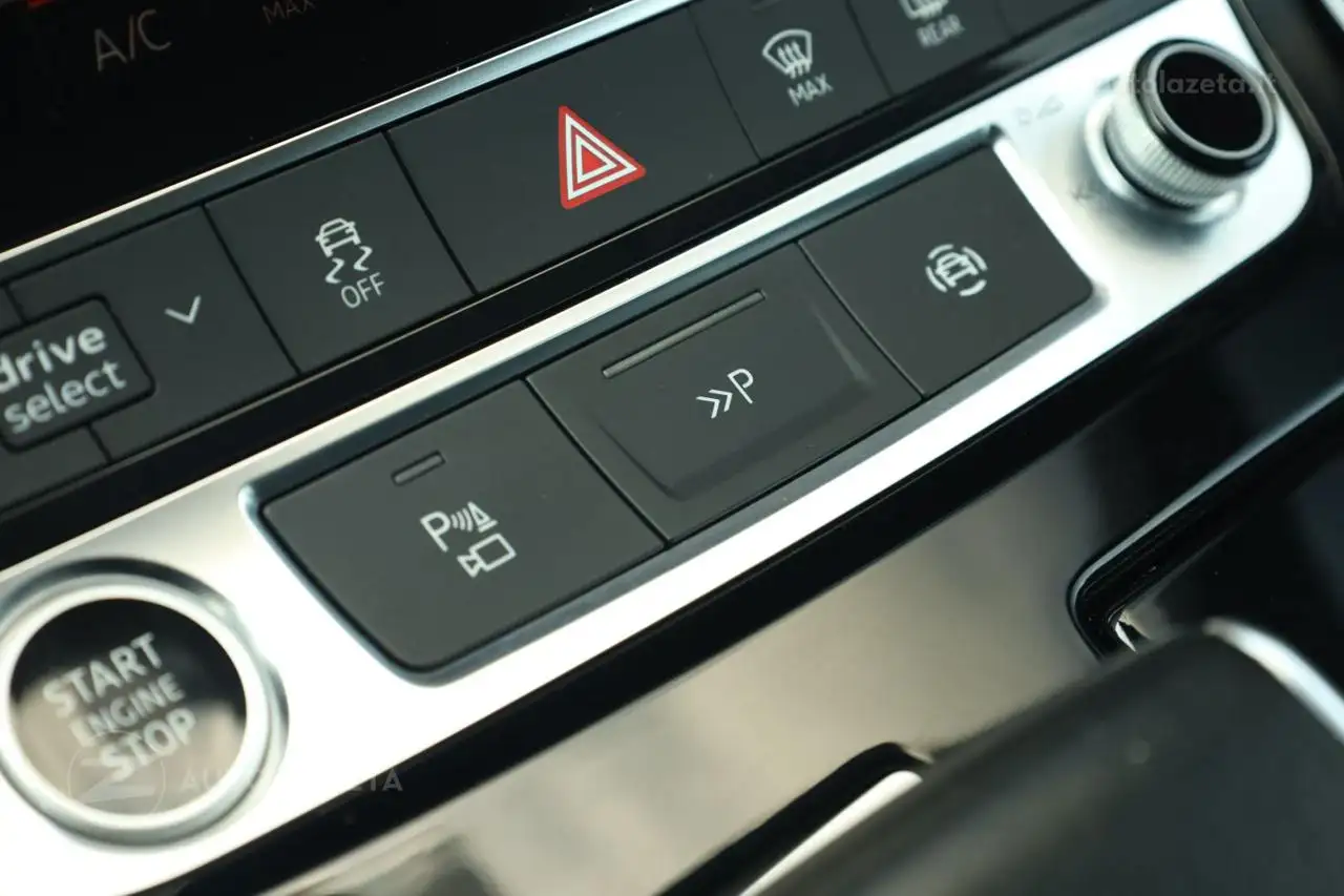 Audi Q8 50 TDI 286 CV Sline quattro PREZZO NETTO, миниатюра 13