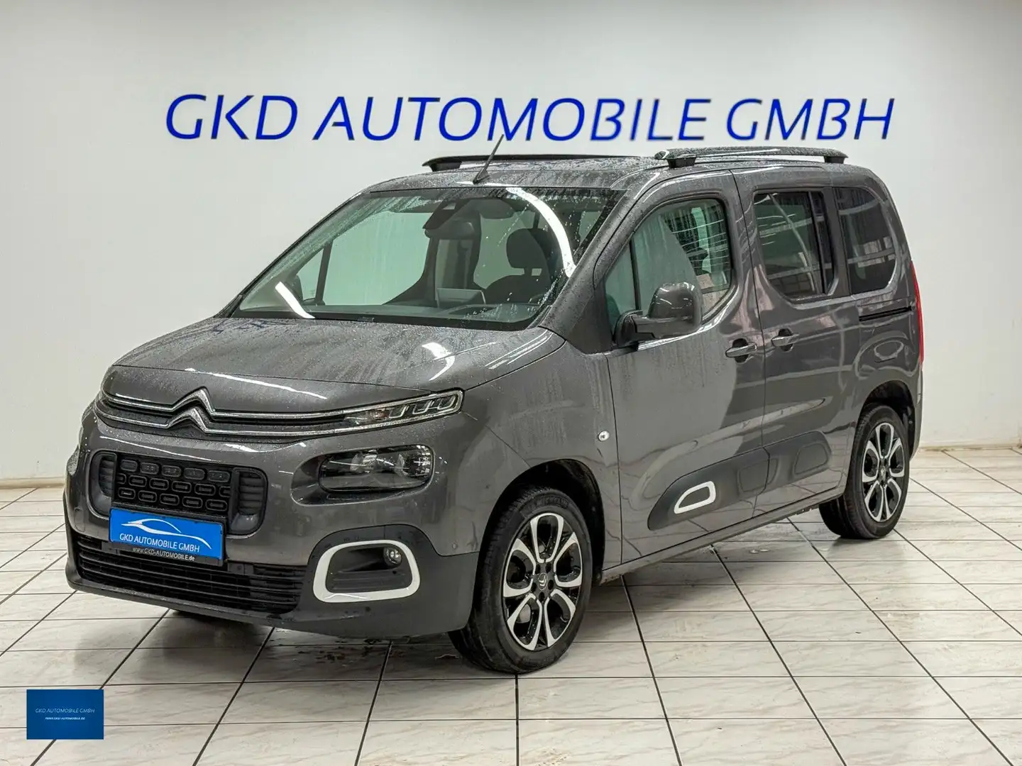Citroen Berlingo Shine M*Head-Up*Kamera*App*Pano Grau - 1