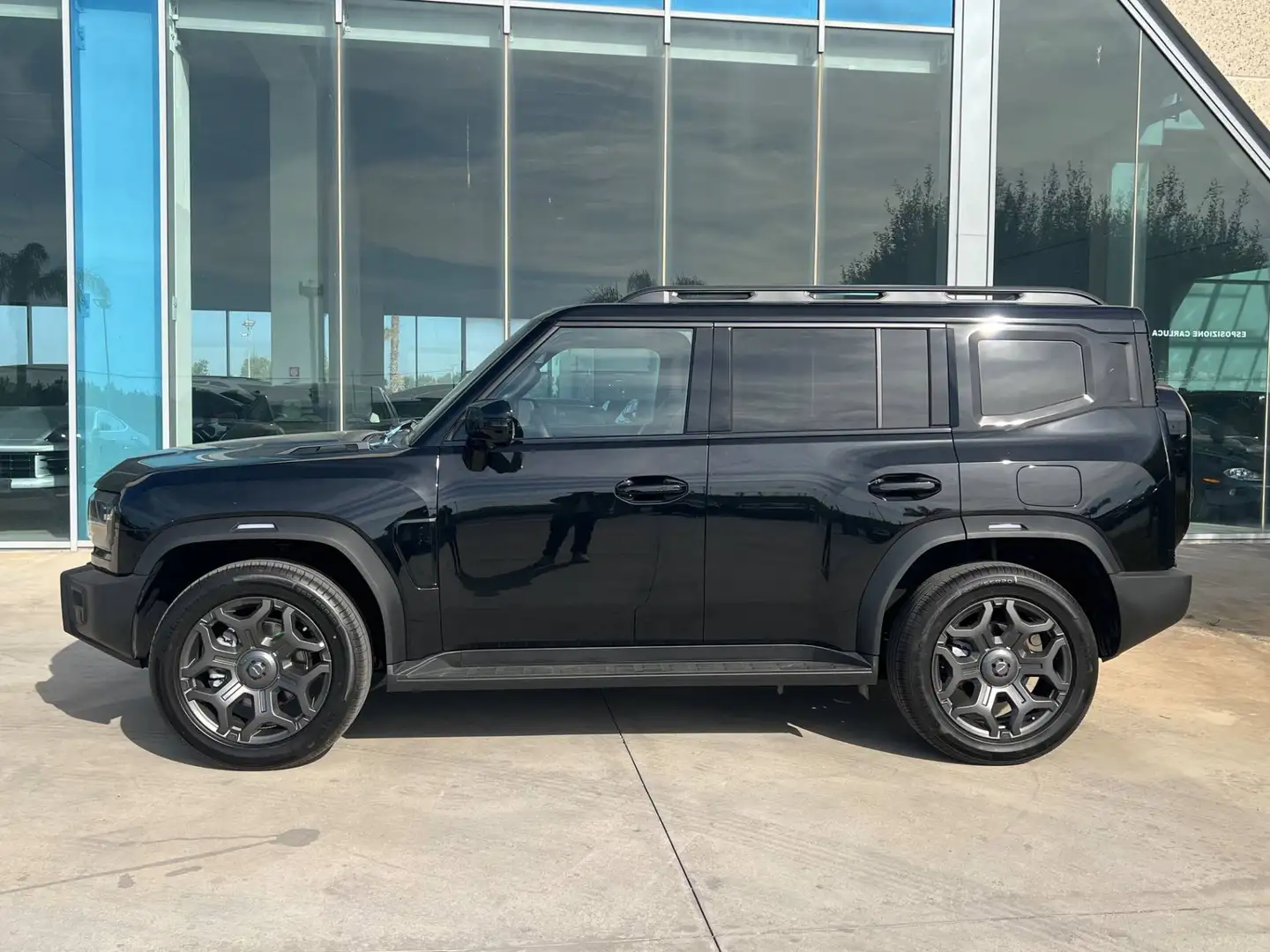 ICH-X K3 Jetour T2 2.0 4WD 245CV - possibiltà noleggio no scoring Schwarz - 2