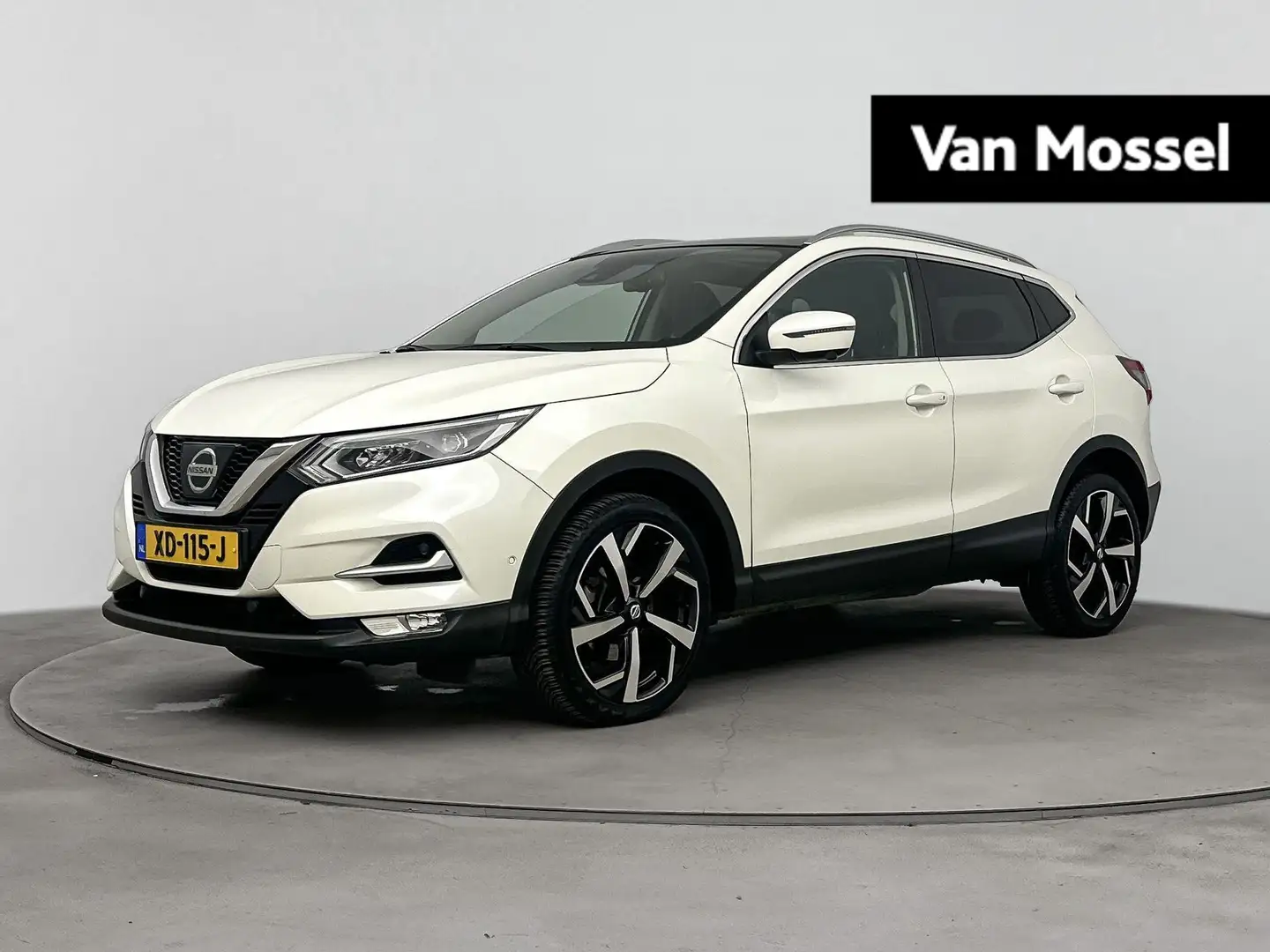 Nissan Qashqai 1.2 Tekna 115PK | Automaat | Afneembare Trekhaak | Wit - 1