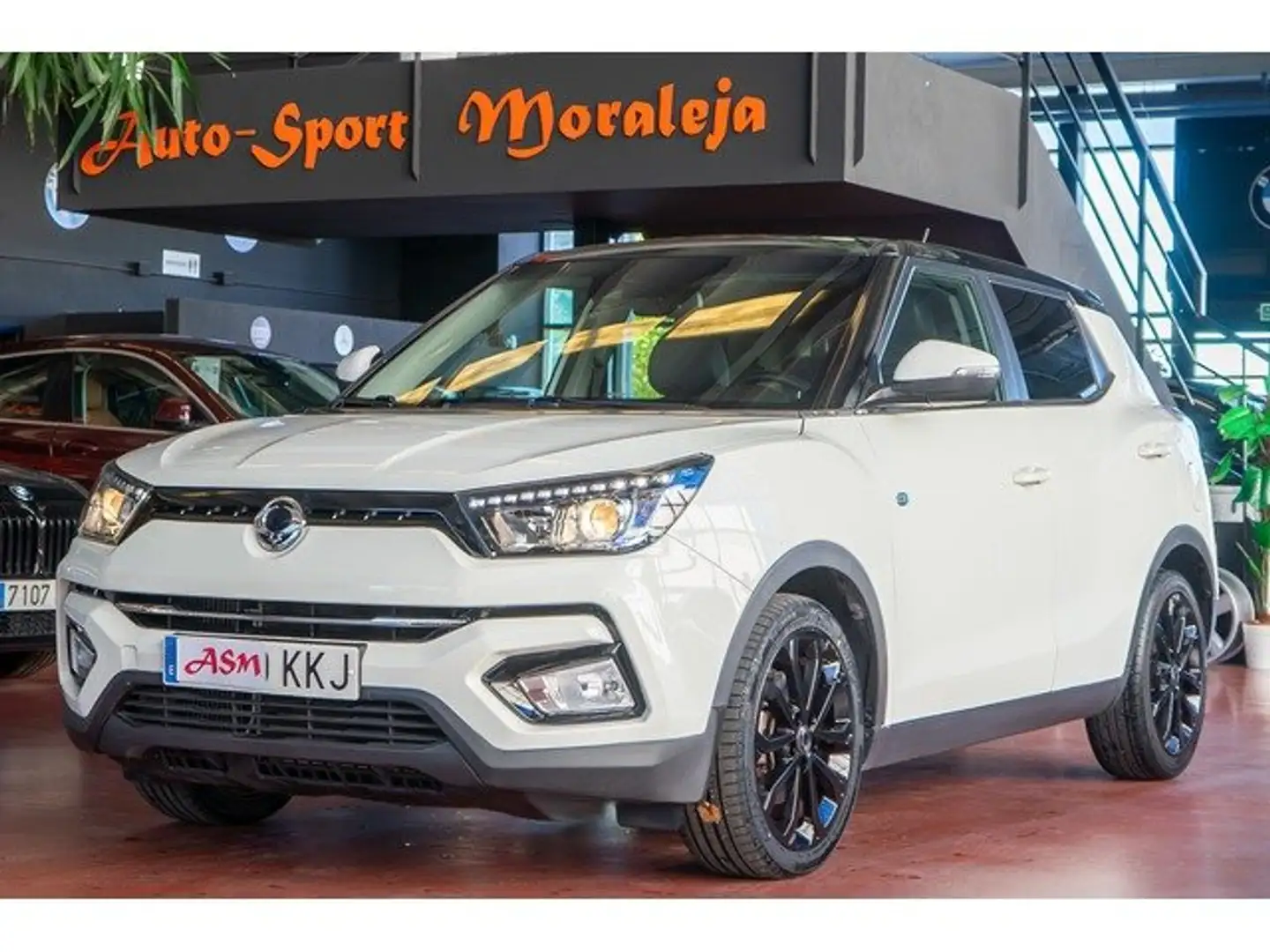 SsangYong Tivoli D16T Limited 4x2 Blanco - 1