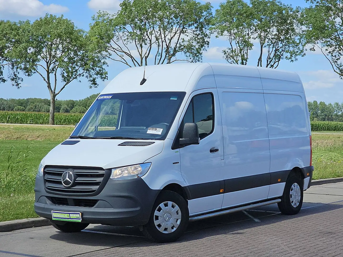 Mercedes-Benz ESPRINTER L2H2 35 KWH Blanc - 2