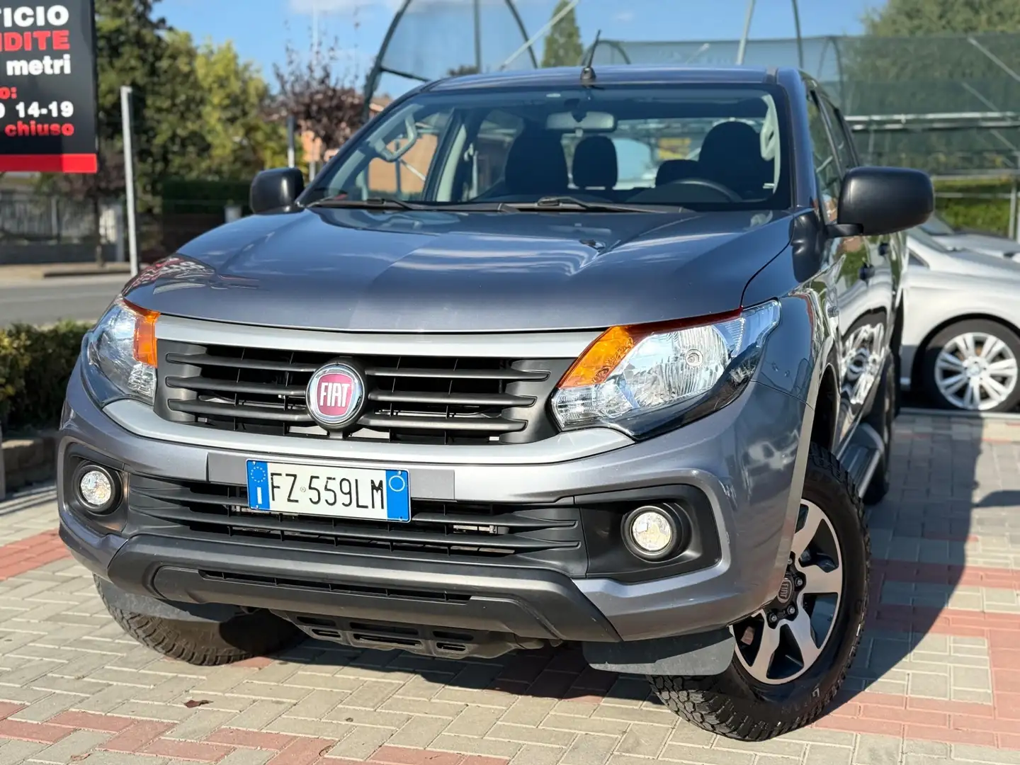 Fiat Fullback 2.4 150CV Doppia Cabina SX S&S Grigio - 1