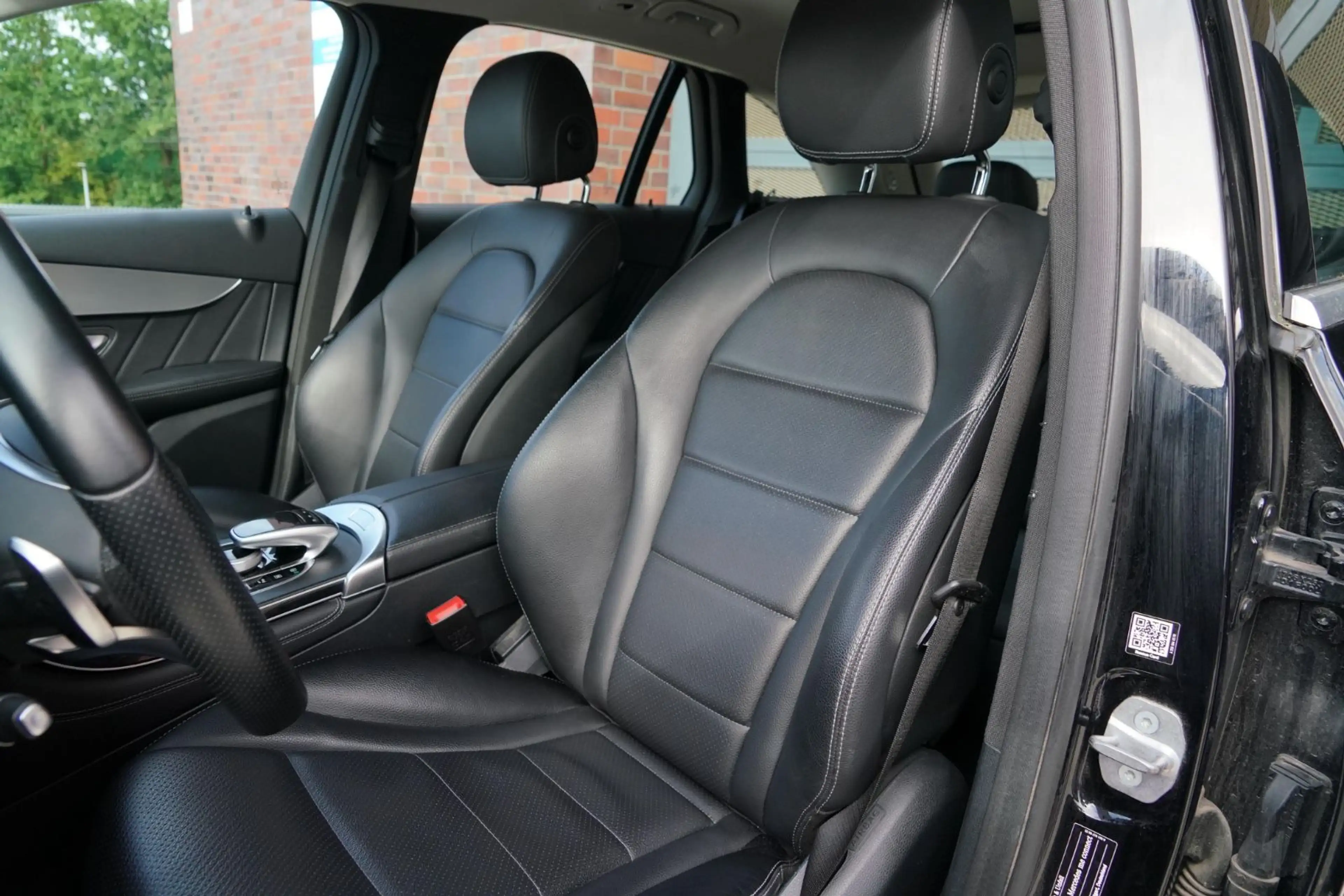 Mercedes-Benz GLC 350 d 4Matic AHK AMG 2. Hand — photo 9