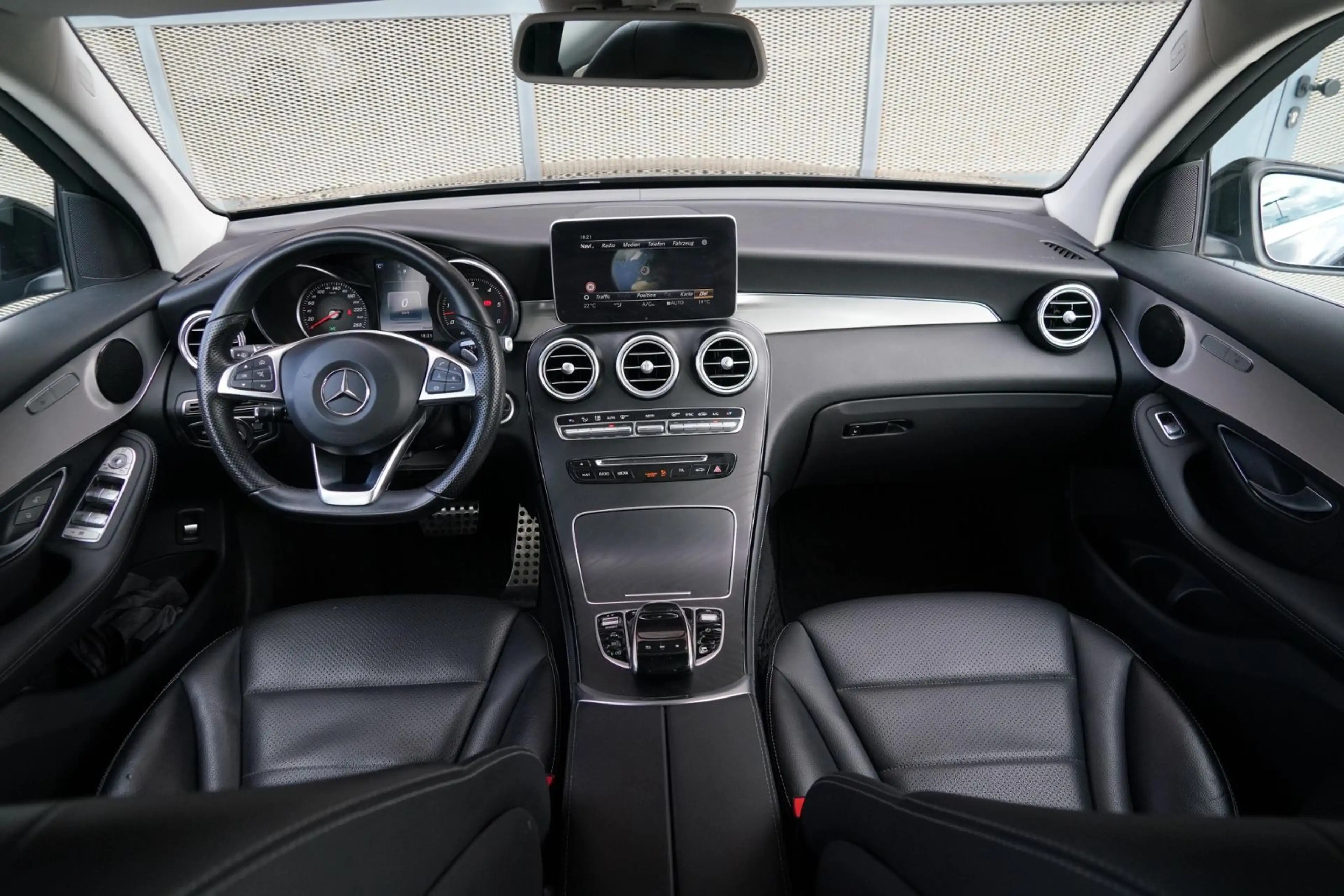 Mercedes-Benz GLC 350 d 4Matic AHK AMG 2. Hand — photo 8