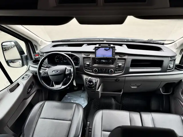 Ford Transit view 10