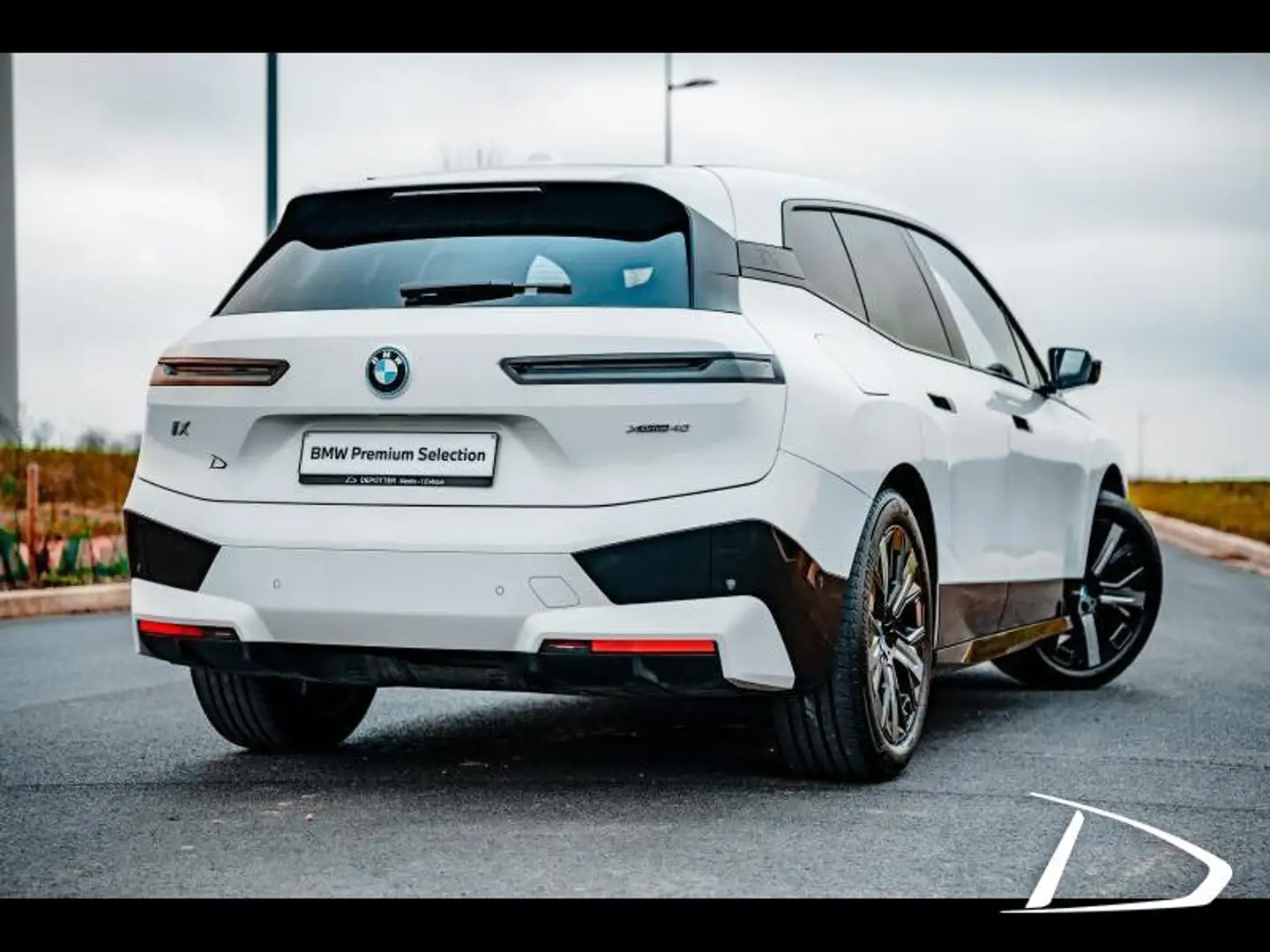 BMW iX 40 Blanc - 2