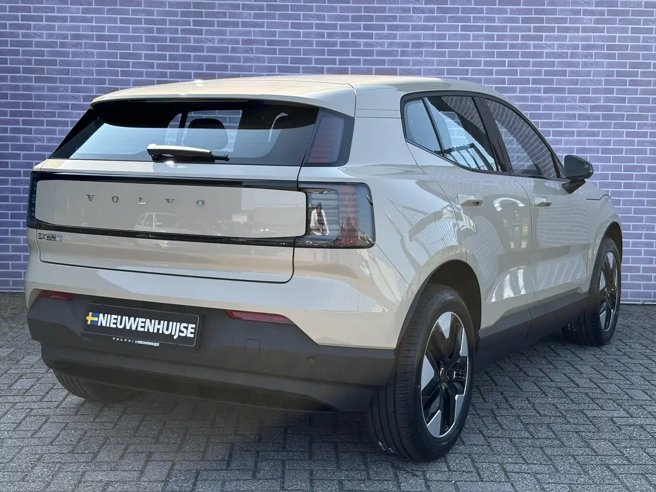 Volvo EX30 2026