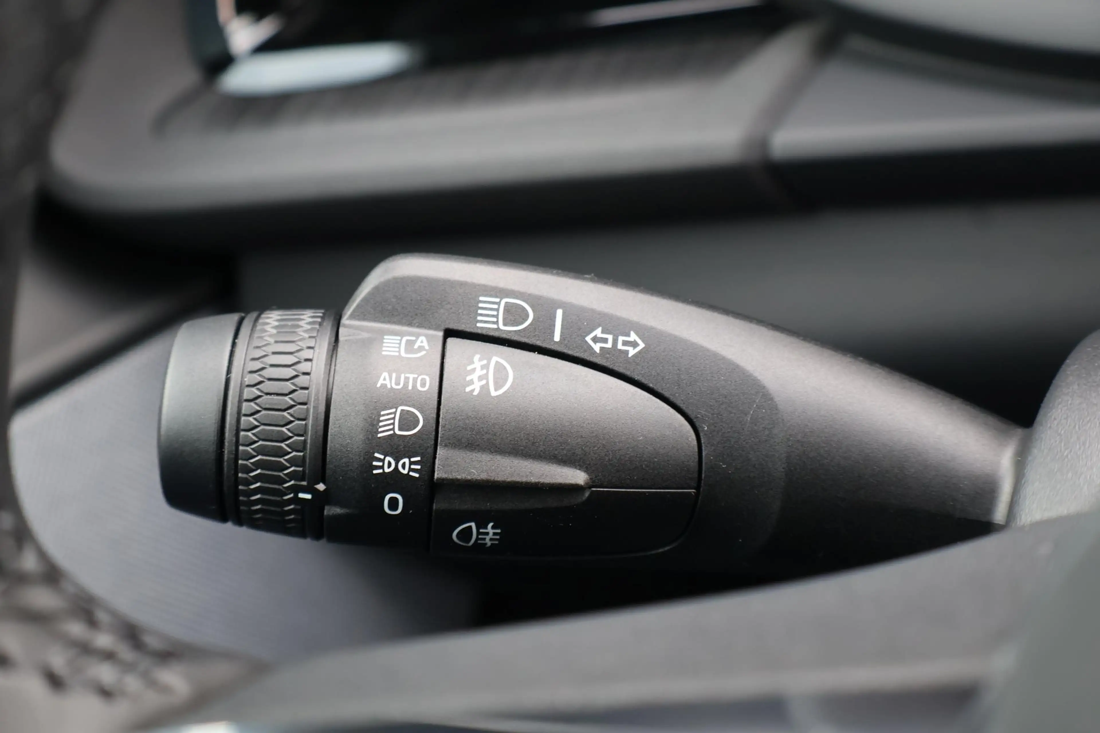 Polestar 2 Long Range Single Motor Prime 82 kWh Harman/Kardon — photo 13