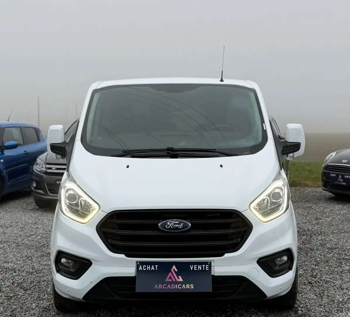 Ford Transit Custom 3 PL - AIR CO - CARPLAY - ATT REMORQUE - CAPTEUR Wit - 2