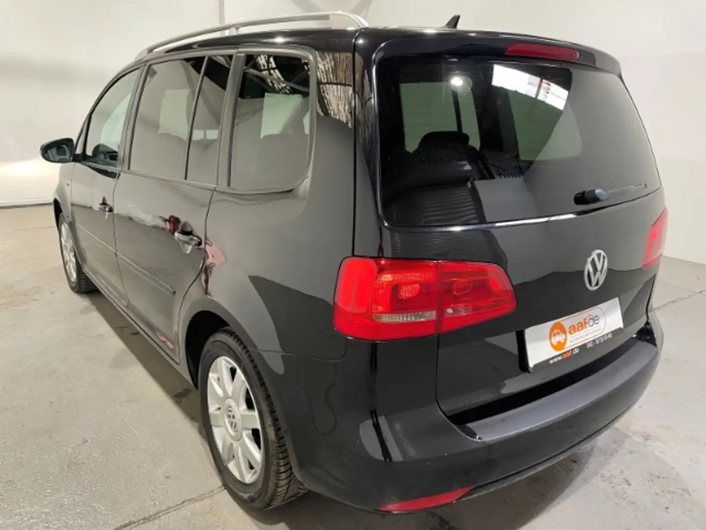 Volkswagen Touran 1.6 TDI Life Navi Klima PDC Black - 2