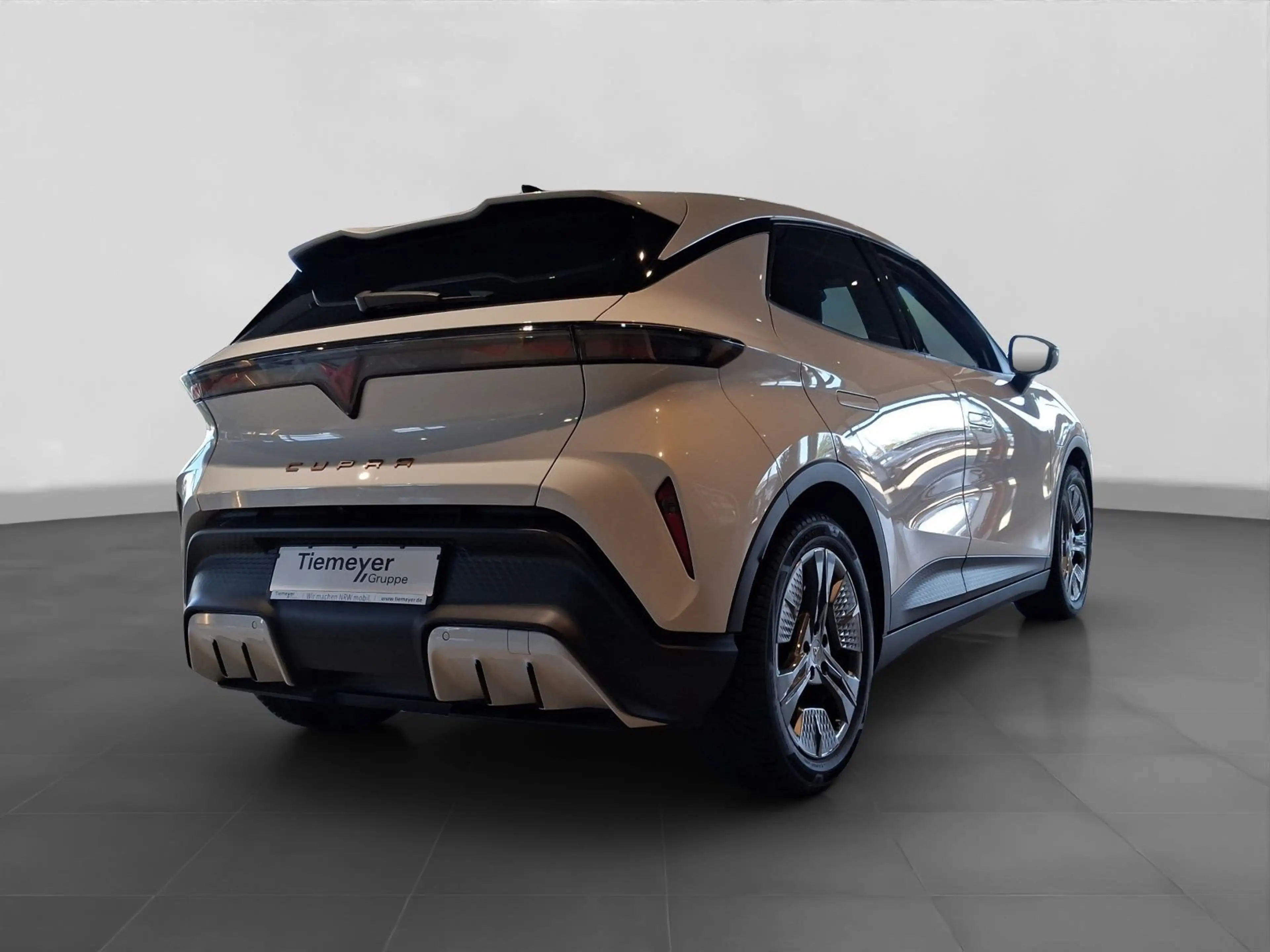 CUPRA Raval ENDURANCE REAR VIEW NAVI SITZHZ GJR CLIMA — photo 3