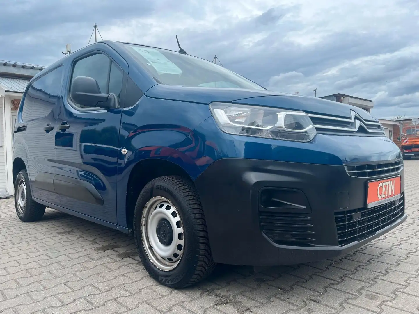 Citroen Berlingo BlueHDi 100 S&S FEEL PACK M Blau - 1