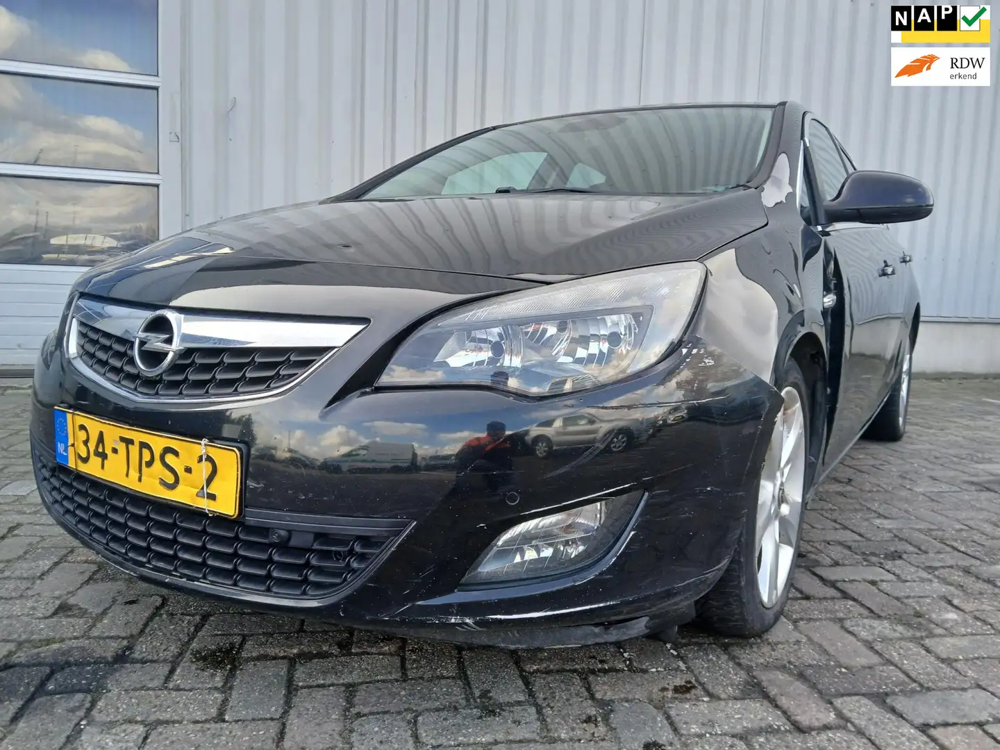 Opel Astra 1.7 CDTi S/S Sport - Linker Zijschade - Koppeling Zwart - 1