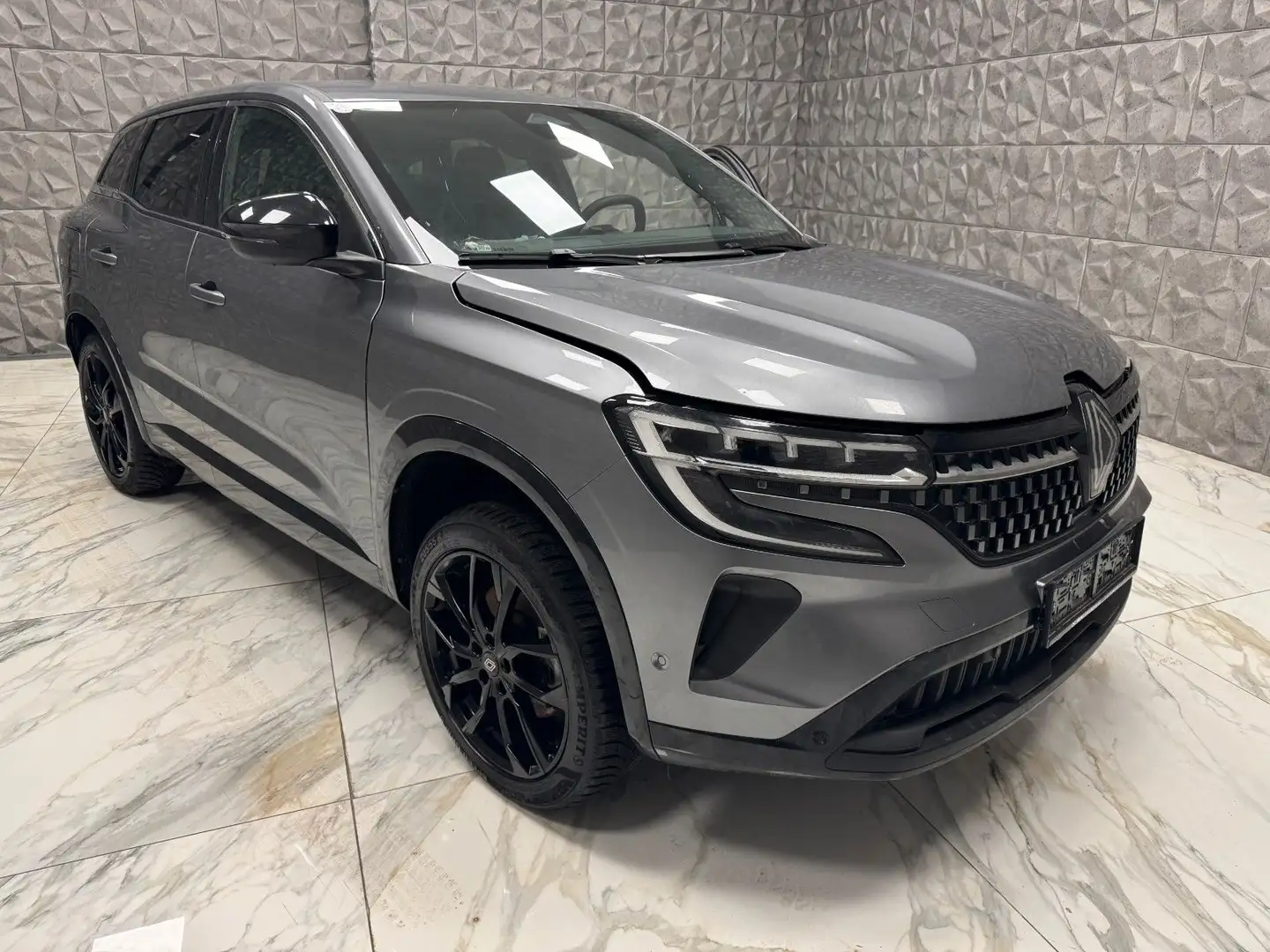 Renault Austral Techno Hybrid. Grau - 1