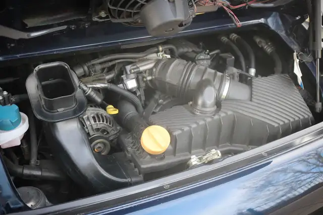 Porsche 911 view 15