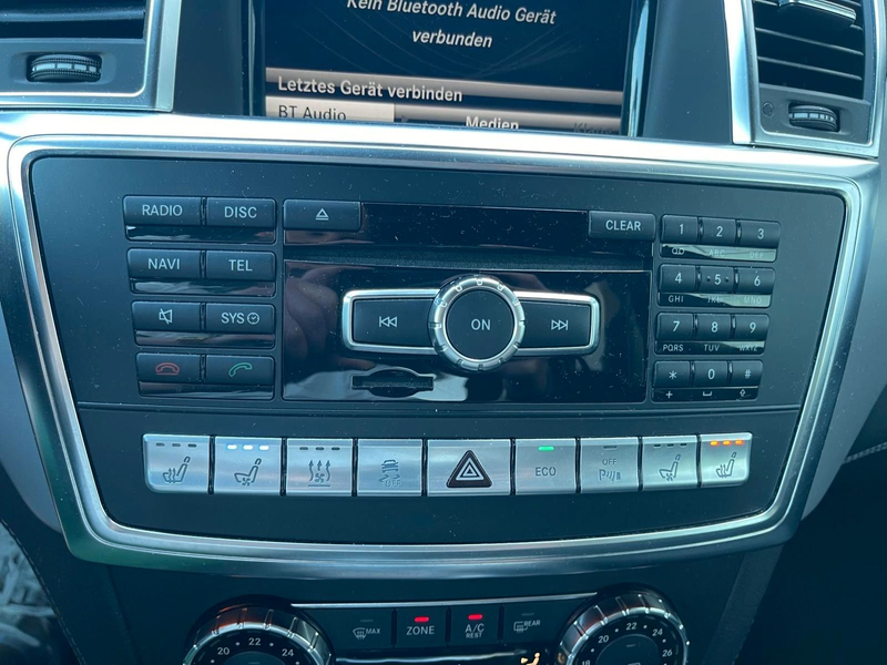 Mercedes-Benz ML 500 BlueEff./AMG/Pano/Sitzkühl./AHK/S-Heft... — photo 14