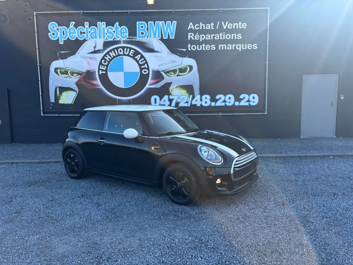 MINI Cooper 1.5 Zwart - 2