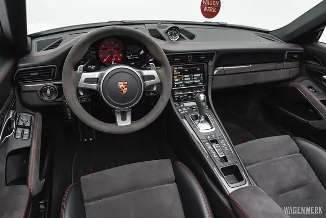 Porsche 991 Carrera GTS Cabrio PDK 3.8 SAUGER GTS-PAKET 18-WE Ansicht 17
