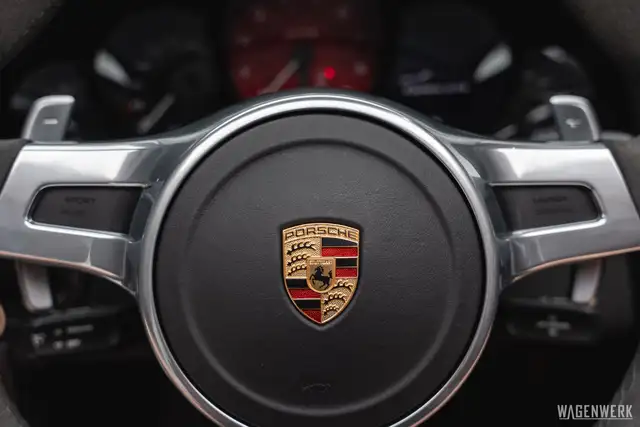 Porsche 991 Carrera GTS Cabrio PDK 3.8 SAUGER GTS-PAKET 18-WE Ansicht 47