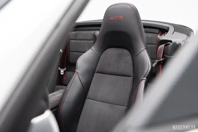 Porsche 991 Carrera GTS Cabrio PDK 3.8 SAUGER GTS-PAKET 18-WE Ansicht 28