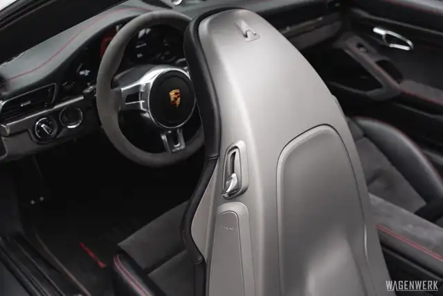 Porsche 991 Carrera GTS Cabrio PDK 3.8 SAUGER GTS-PAKET 18-WE Ansicht 40