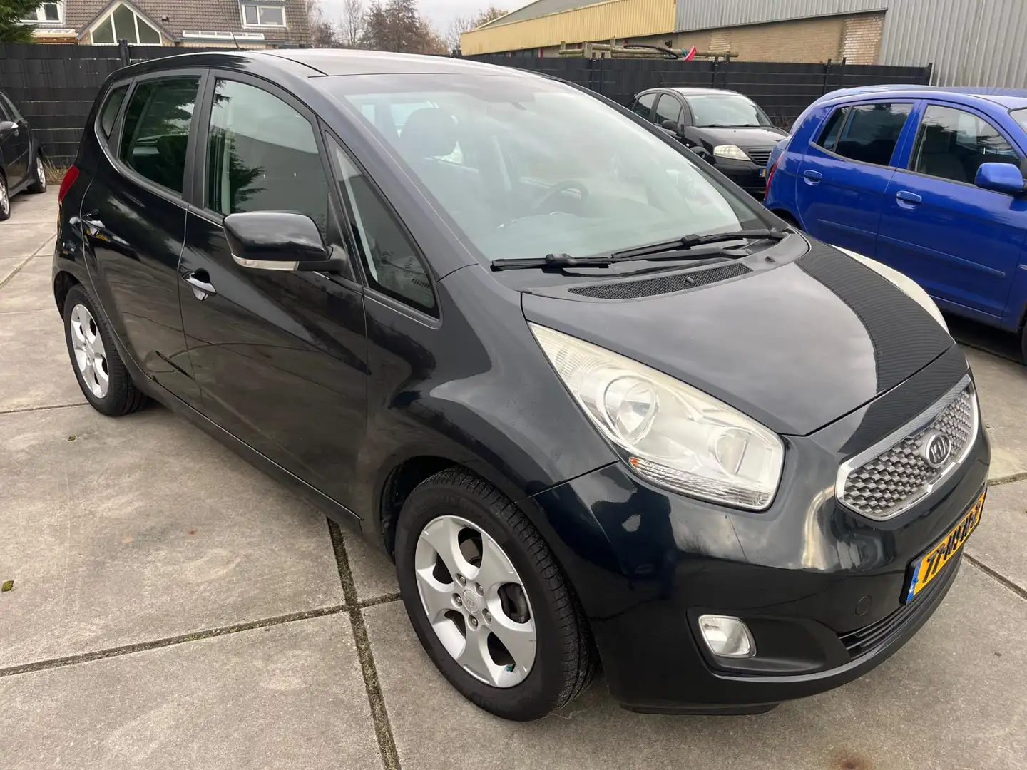 Kia Venga 1.6 CVVT AUTOMAAT--NAVI--PANOSCHUIFDAK--AIRCO Noir - 2