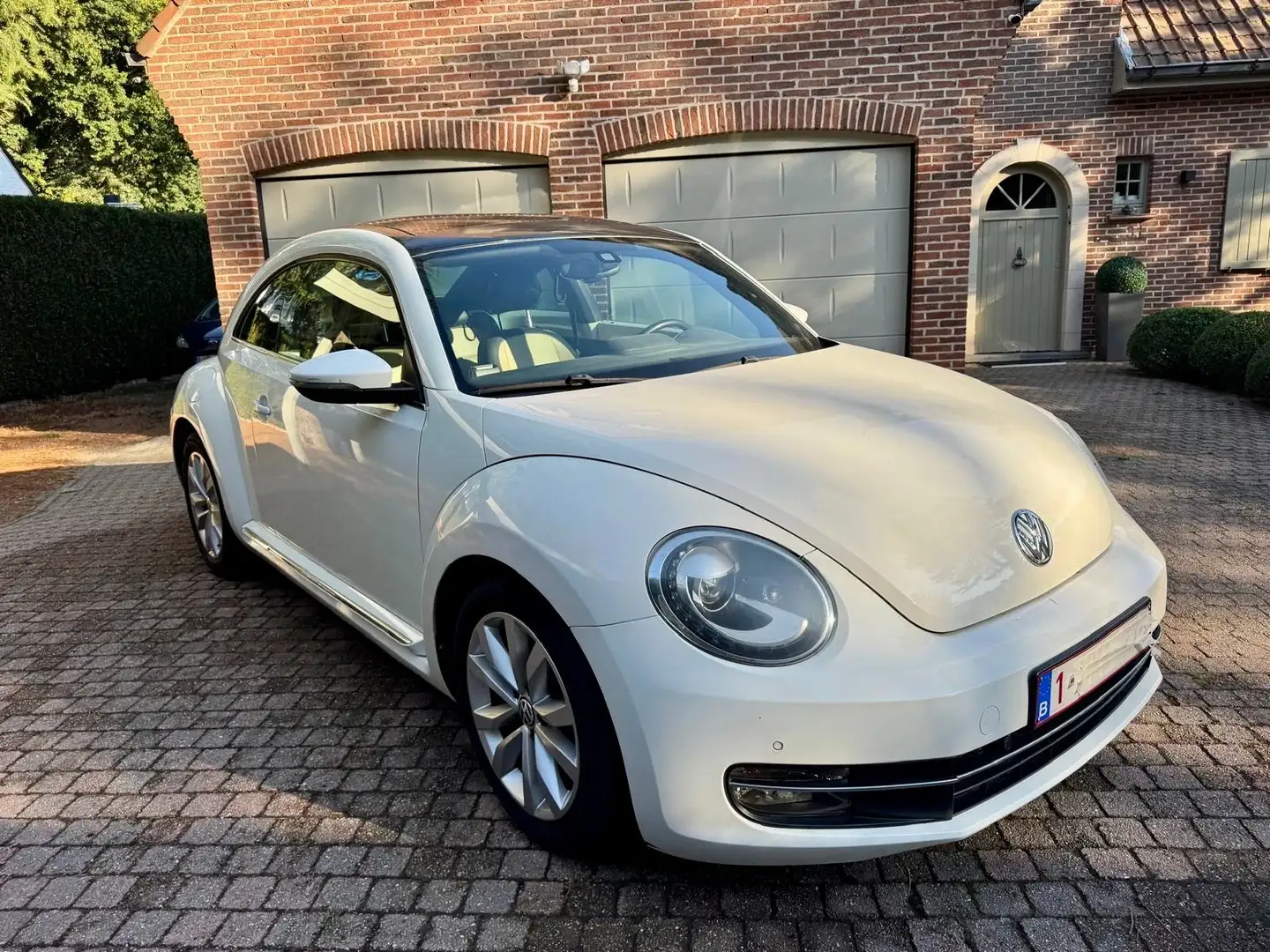 Volkswagen Beetle Beetle 1.6 CR TDi Design Blanc - 1