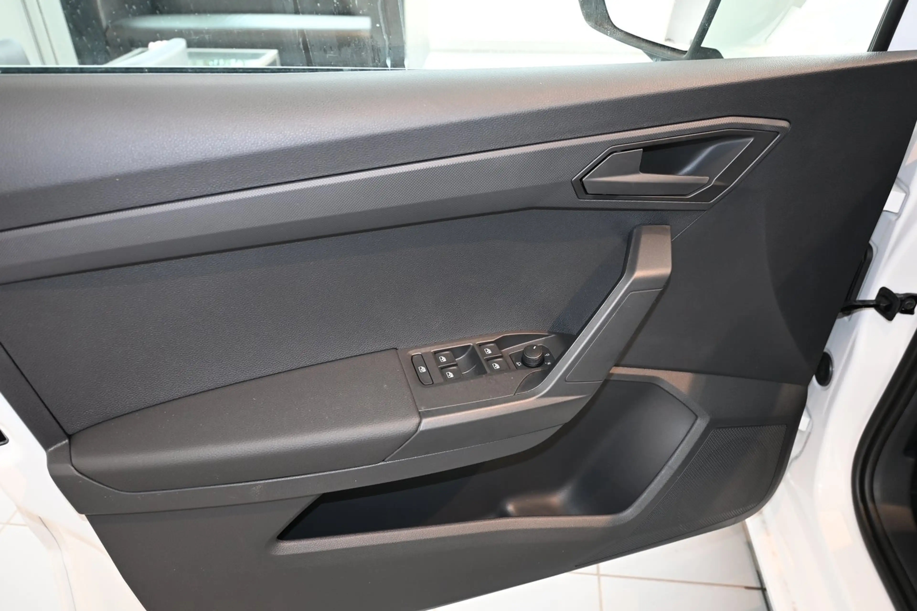 SEAT Ibiza Reference Edition 1.0 80PS — photo 6