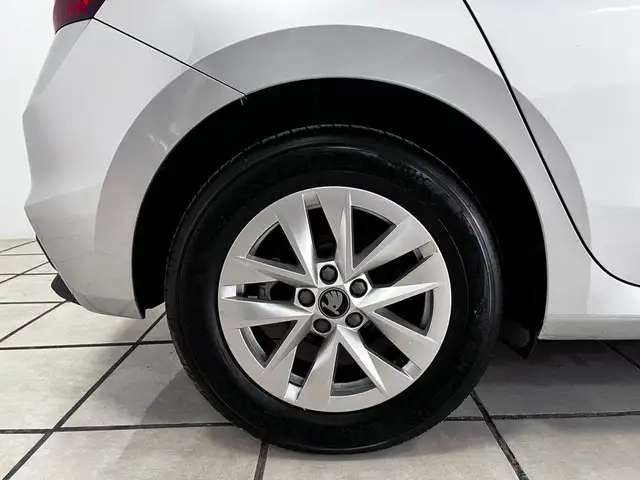 Skoda Fabia view 8