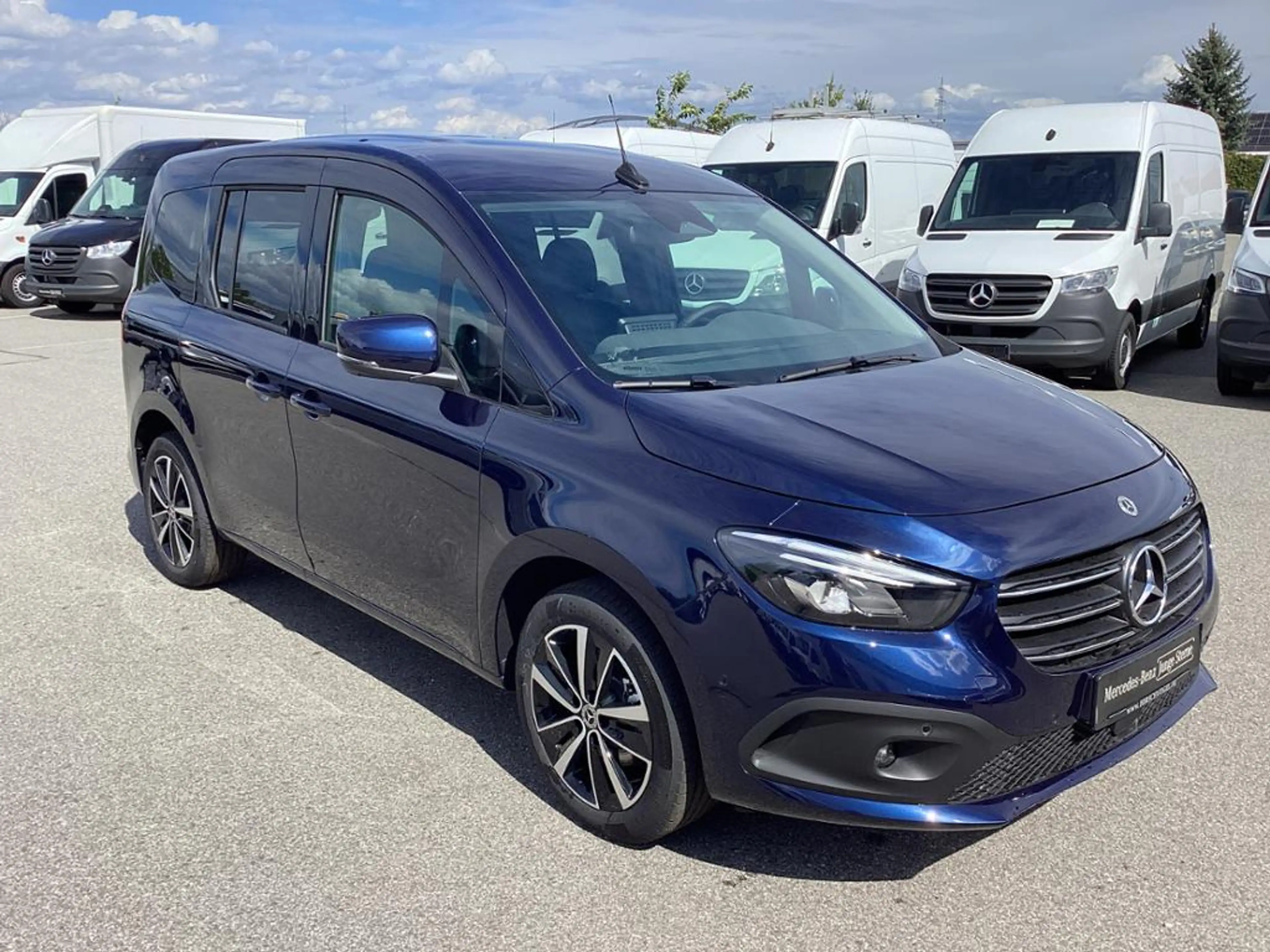 Mercedes-Benz T-Class PROGRESSIVE Edition AHK Lenkradheizung — photo 3